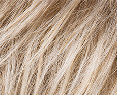 Sandyblonde rooted