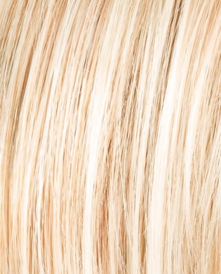 Pastelblonde rooted