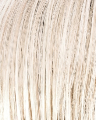 Platinblonde rooted Platinblonde rooted