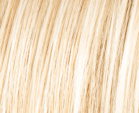 Pastelblonde rooted