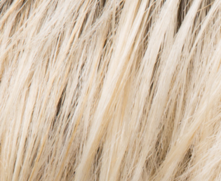 Pastelblonde rooted